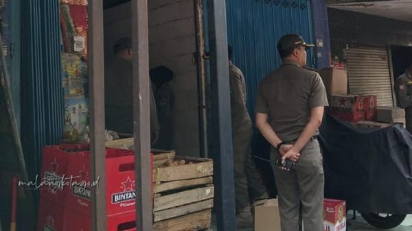 Gelar Razia, Satpol PP Sita 260 Botol Minol Tak Berizin dari Dua Lokasi
