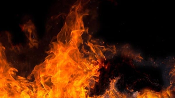 Kepanikan Penumpang saat Bus Wisata Terbakar di Ruas Tol Boyolali