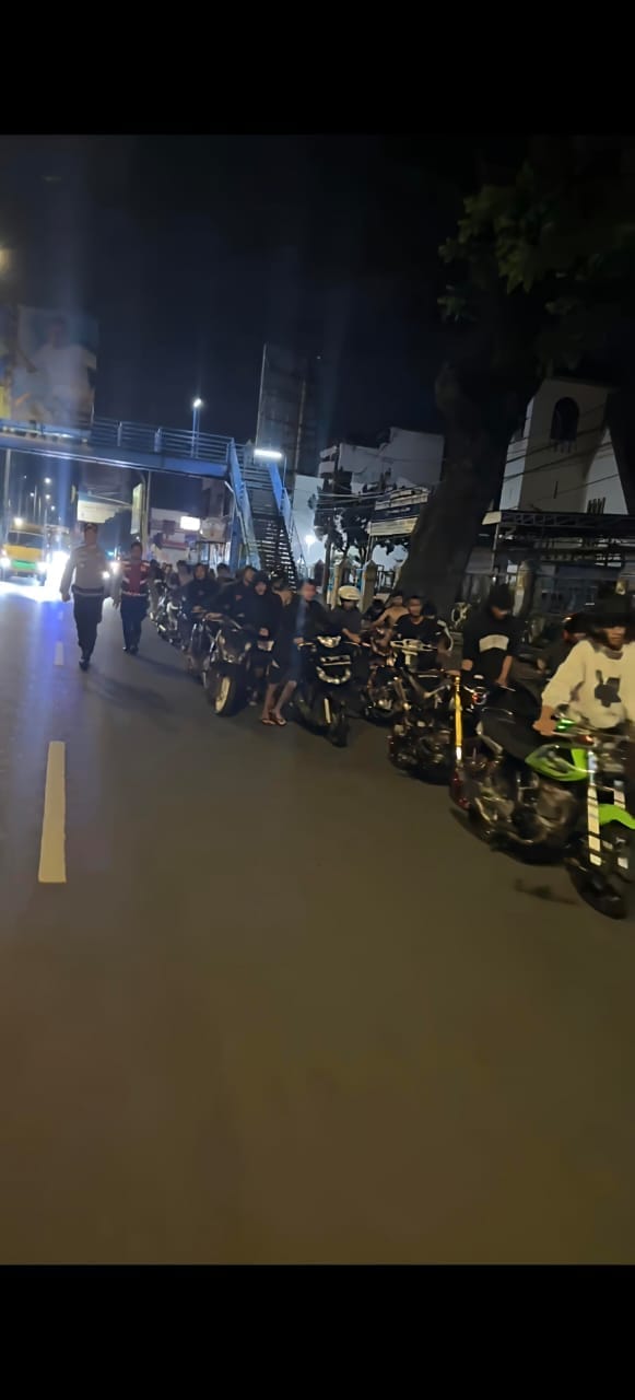 Langkah Tegas Polresta Malang Kota dalam Patroli Blue Light Amankan Ratusan Motor