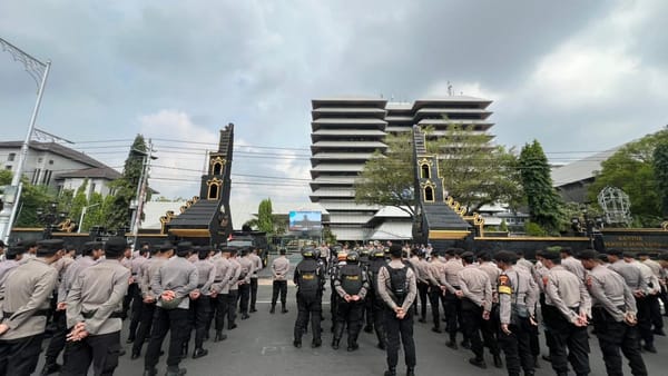 Polda Jateng Amankan Aksi Unra Evaluasi Setahun Pemerintahan Prabowo-Gibran secara Humanis