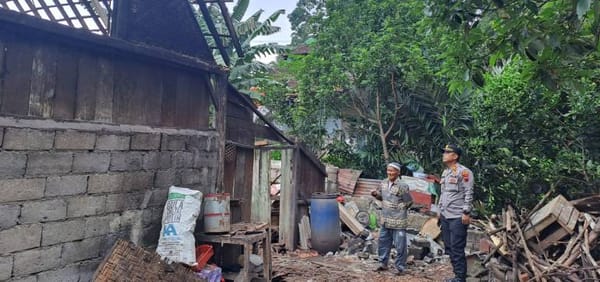 Polres Semarang Salurkan Bantuan untuk Warga Terdampak Bencana di Pringapus dan Bergas
