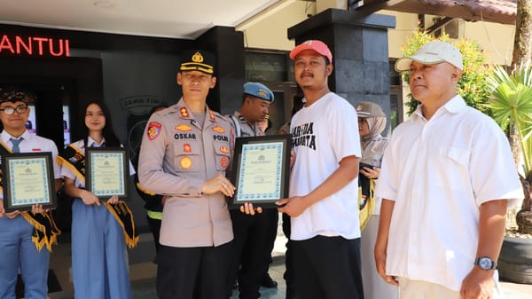 Polresta Malang Kota Ajak Masyarakat Terus Berkontribusi Lewat Pemberian Penghargaan