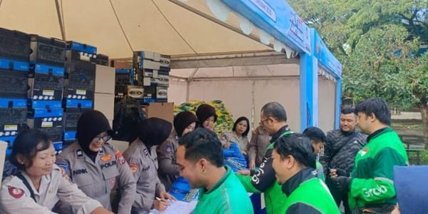 Ribuan Driver Ojol Deklarasikan Kamtibmas Jogo Jatim di Stadion Gajayana