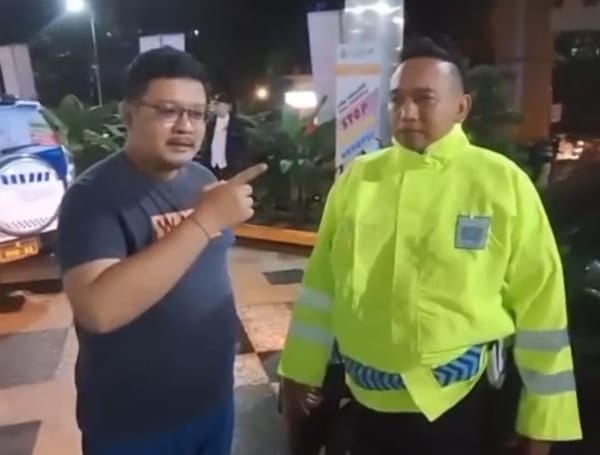 Terjebak Macet, Warga Sakit Diselamatkan Patwal Polresta Malang Kota dengan Pengawalan Kilat