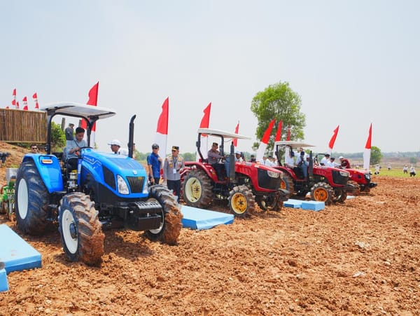 Wapres Pimpin Tanam Jagung Serentak Kuartal IV Polri, Tegaskan Dukungan terhadap Swasembada Pangan