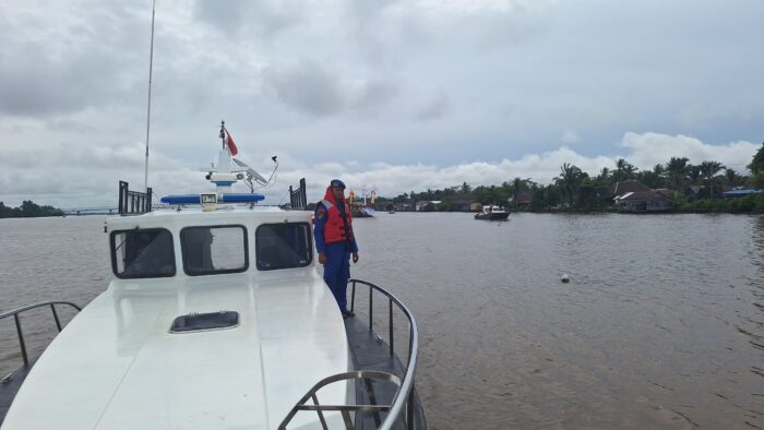 Ditpolairud Polda Kalteng Siagakan Kapal Patroli Jaga Keamanan Ritual Adat