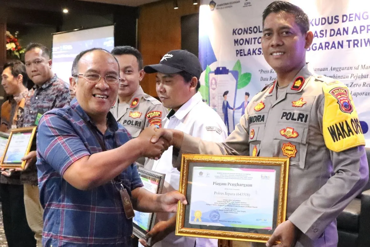 Polres Jepara dapat penghargaan pengelolaan anggaran terbaik dari KPPN