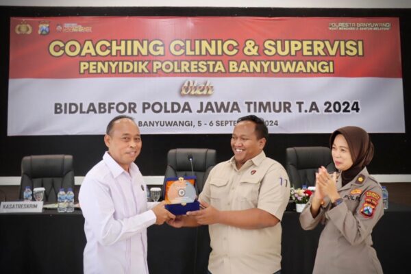 Polresta Banyuwangi Selenggarakan Coaching Clinic untuk Optimalkan Pelayanan