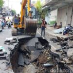 Ini Penyebab Ruas Jalan Muharto Kota Malang Mendadak Ambles